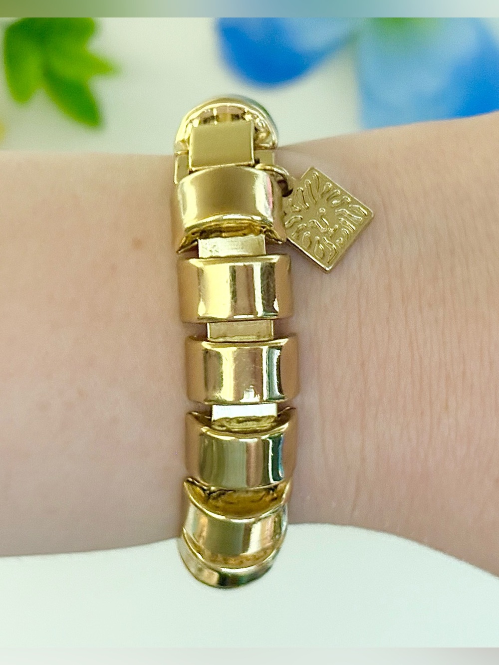 Vintage Anne Klein Chunky Gold Link Bracelet Lion Logo Charm-Chic Signed Jewelry